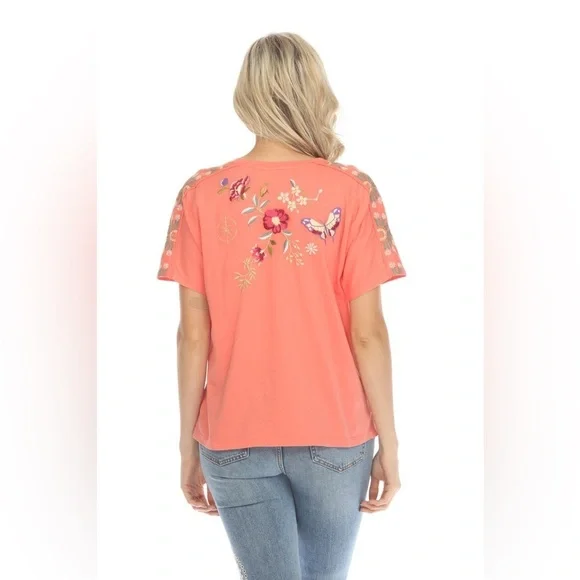 NWT Johnny Was Osaka Raw Seam Dolman Tee in Living Coral Embroidered T-Shirt XS - Picture 5 of 13